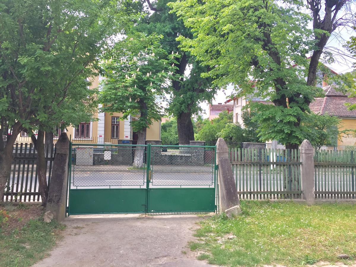 Hegel Apartment Sibiu Exterior photo